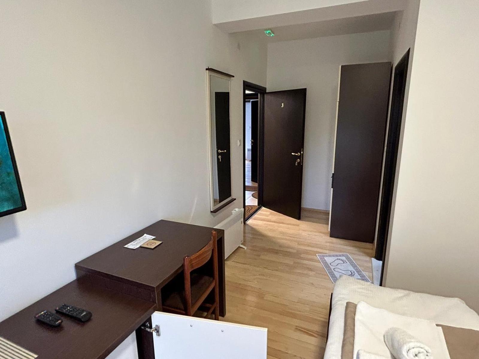 Vignjista Hotel Pluzine Luaran gambar